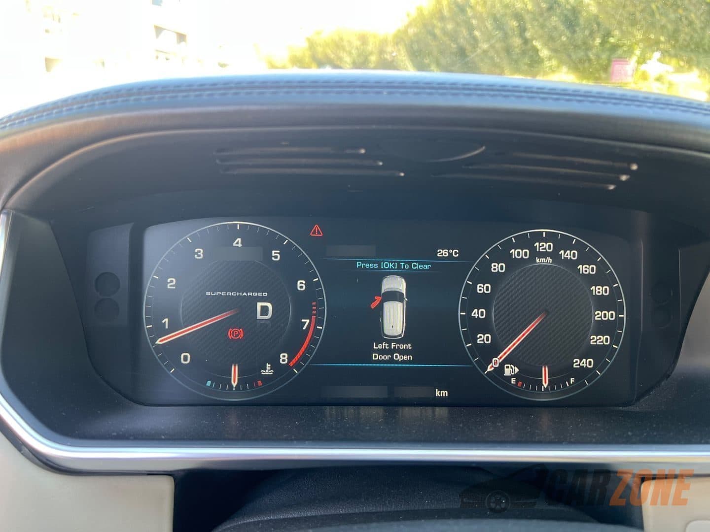 2013 لاند رۆڤەر ڕەینج ڕۆڤەر Autobiography thumbnail 6