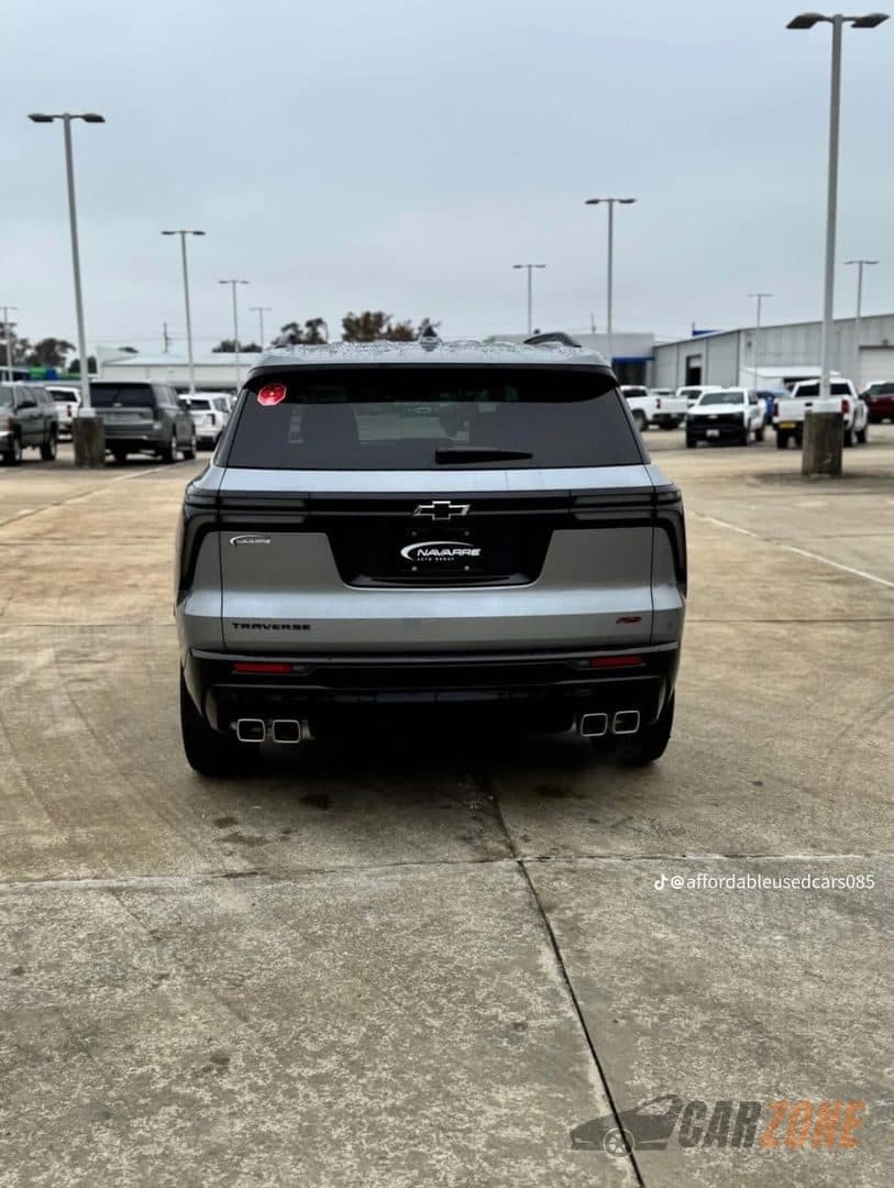 2024 Chevrolet Traverse RS thumbnail 7