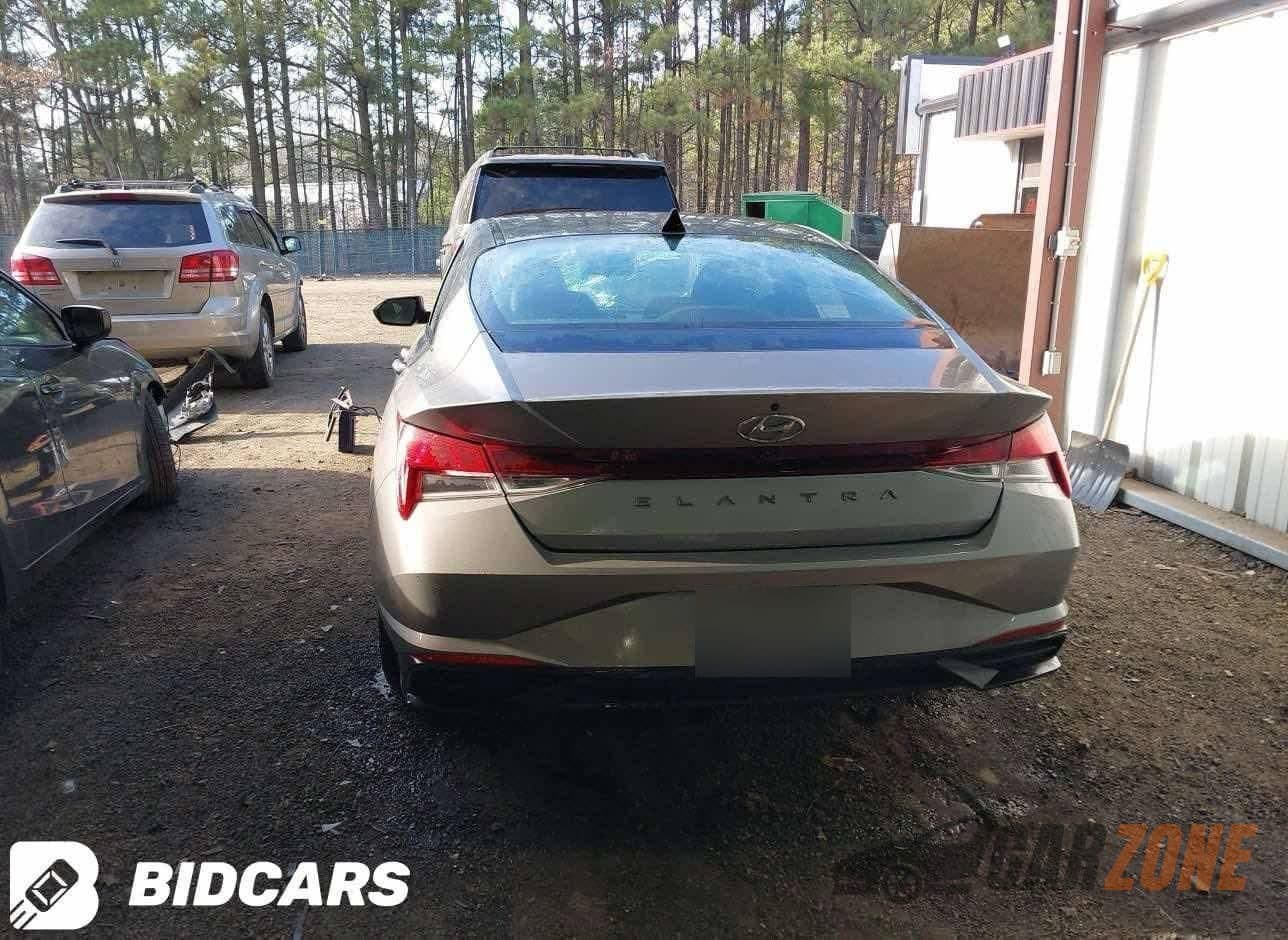 2022 هيونداي إيلنترا thumbnail 9