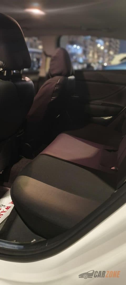 2024 Hyundai Elantra Base thumbnail 10