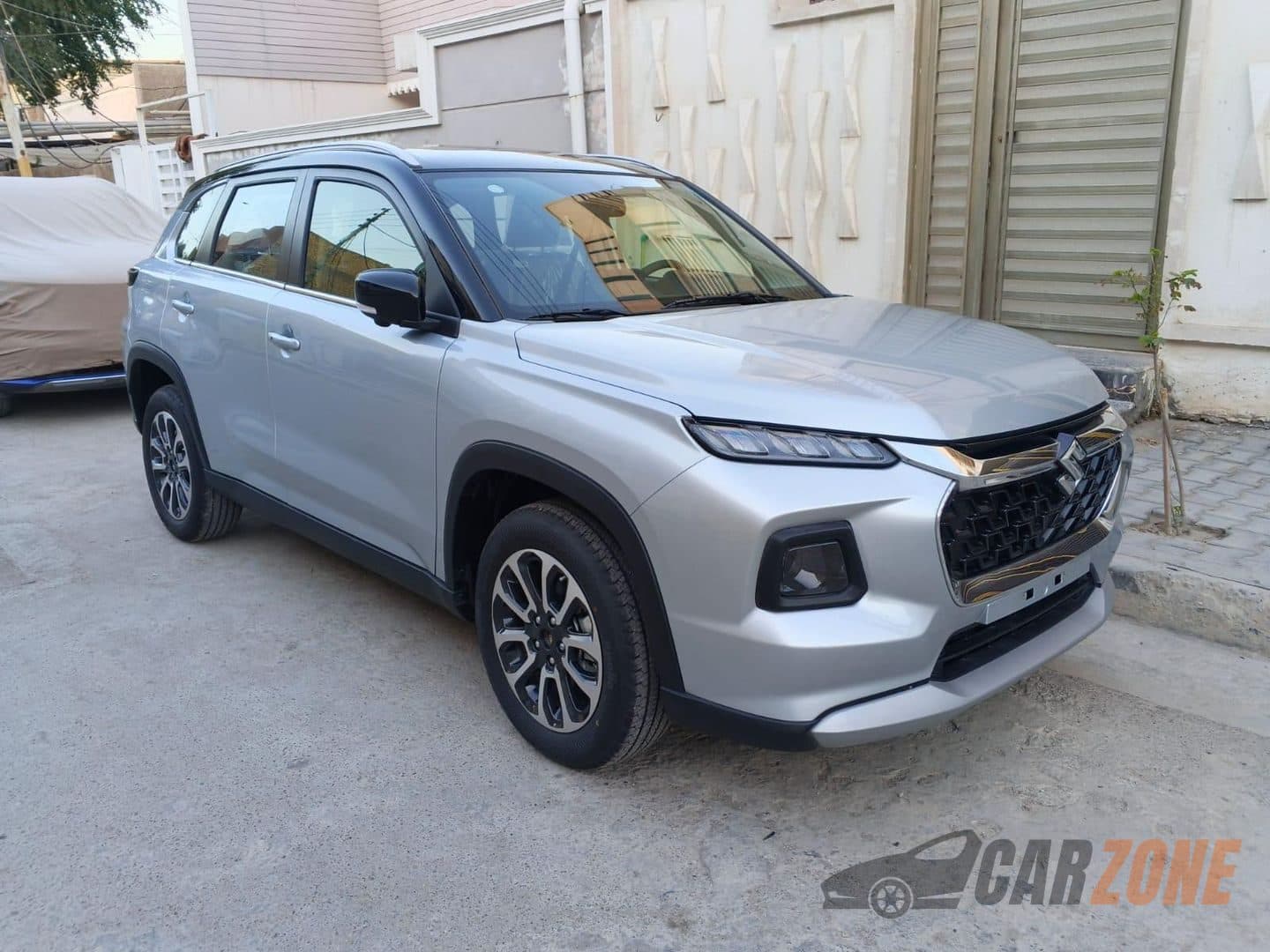 2025 سوزوكي فيتارا thumbnail 3