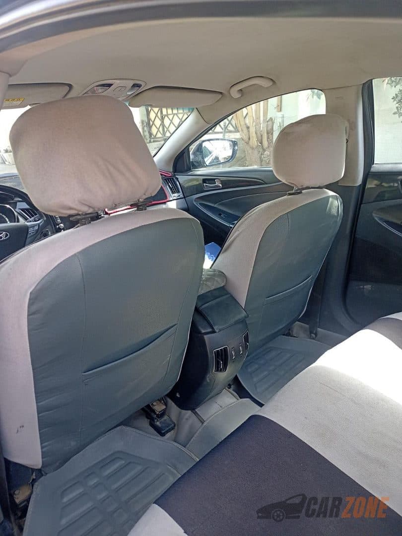 2012 Hyundai Sonata Sport thumbnail 4