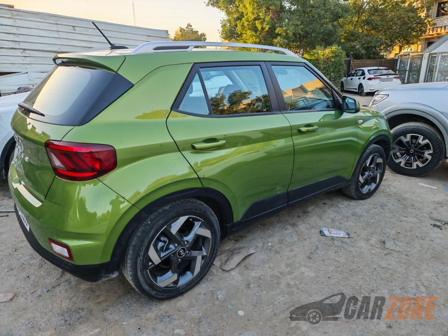 2024 هیوندای ڤینیو Limited thumbnail 2