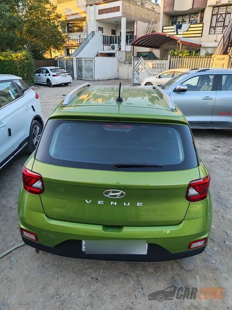 2024 هیوندای ڤینیو Limited thumbnail 3