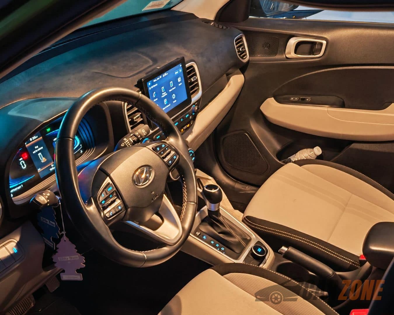 2024 هیوندای ڤینیو Limited thumbnail 6