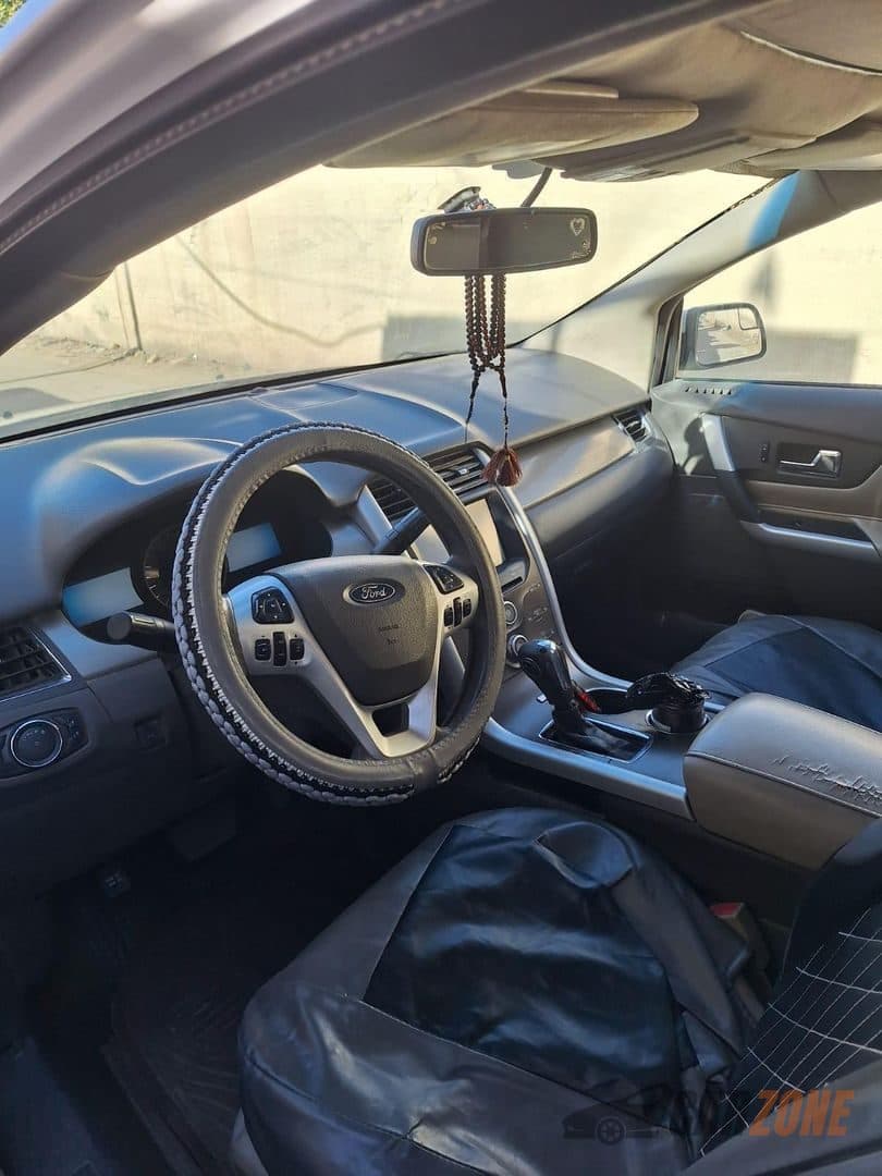 2014 Ford Edge thumbnail 5