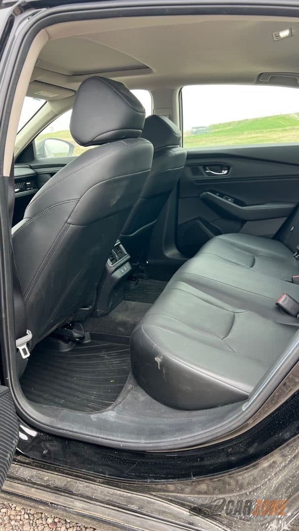 2024 هوندا أكورد Touring thumbnail 10