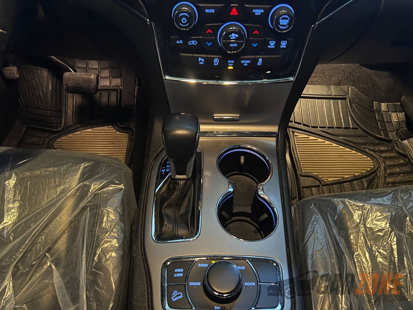 2022 جيب جراند شيروكي Limited thumbnail 8