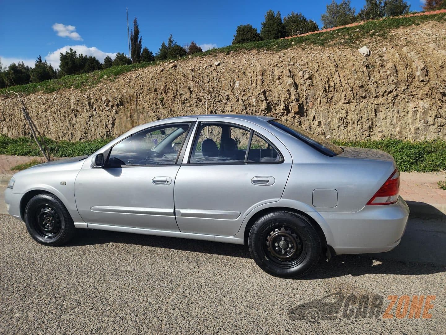 2011 نیسان سەنی thumbnail 5