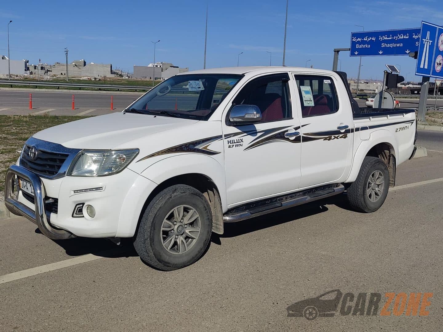 2014 تۆیۆتا هایلوکس thumbnail 3