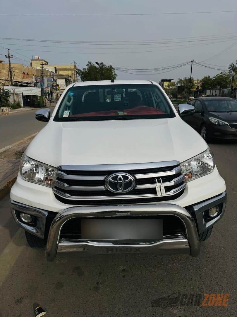 تويوتا هايلوكس