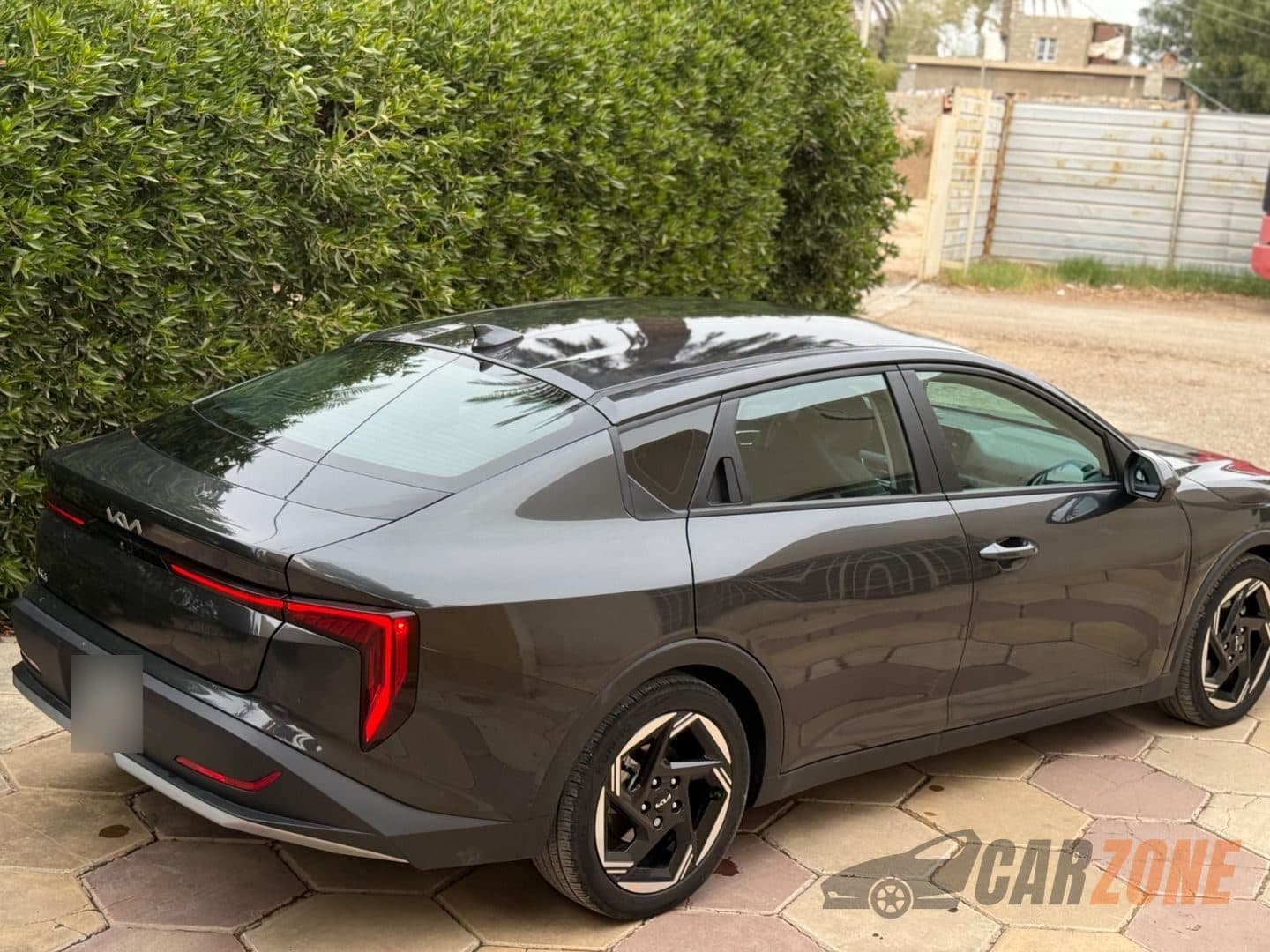 2025 كيا كي 4 SE - 1