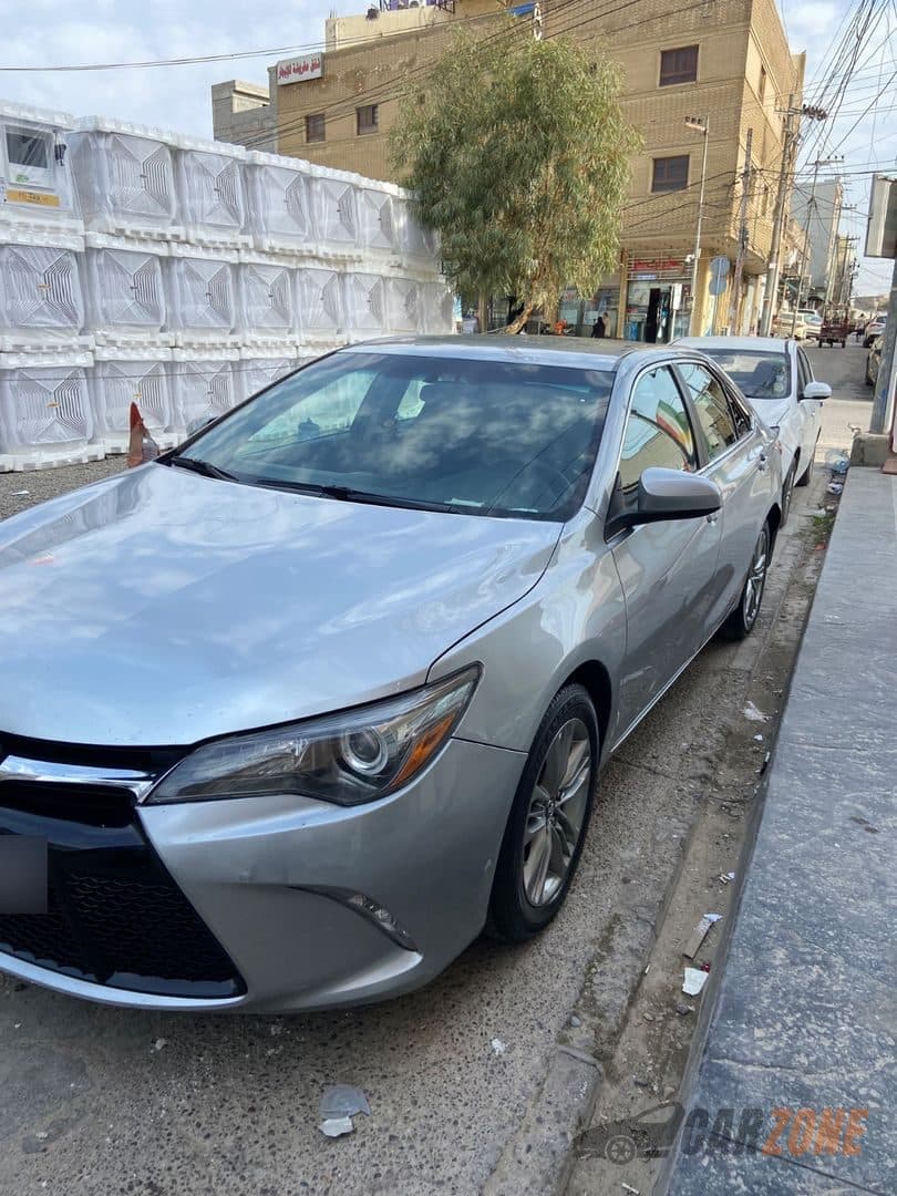 تۆیۆتا کامری