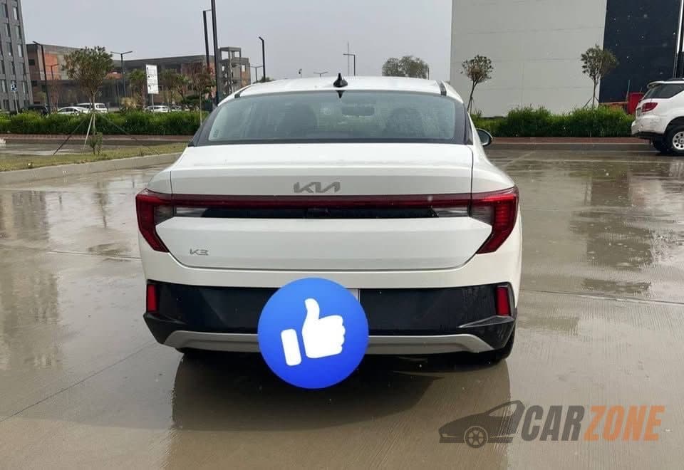 2025 كيا K3 thumbnail 4