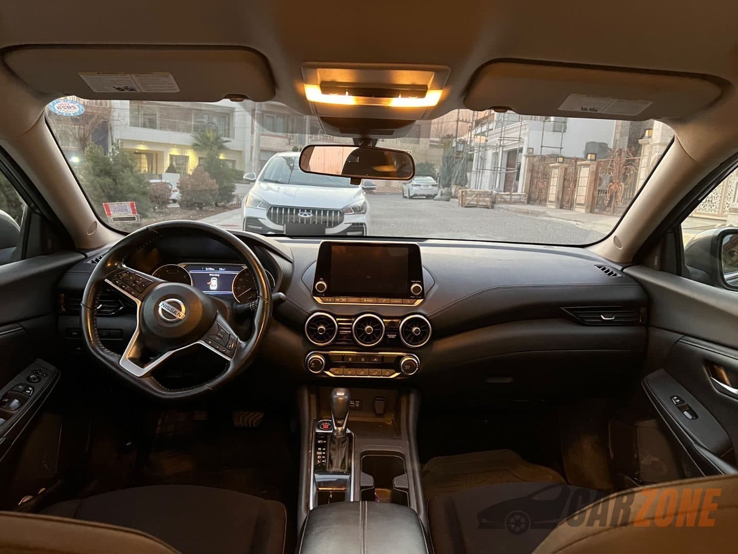 2023 Nissan Sentra SV thumbnail 6