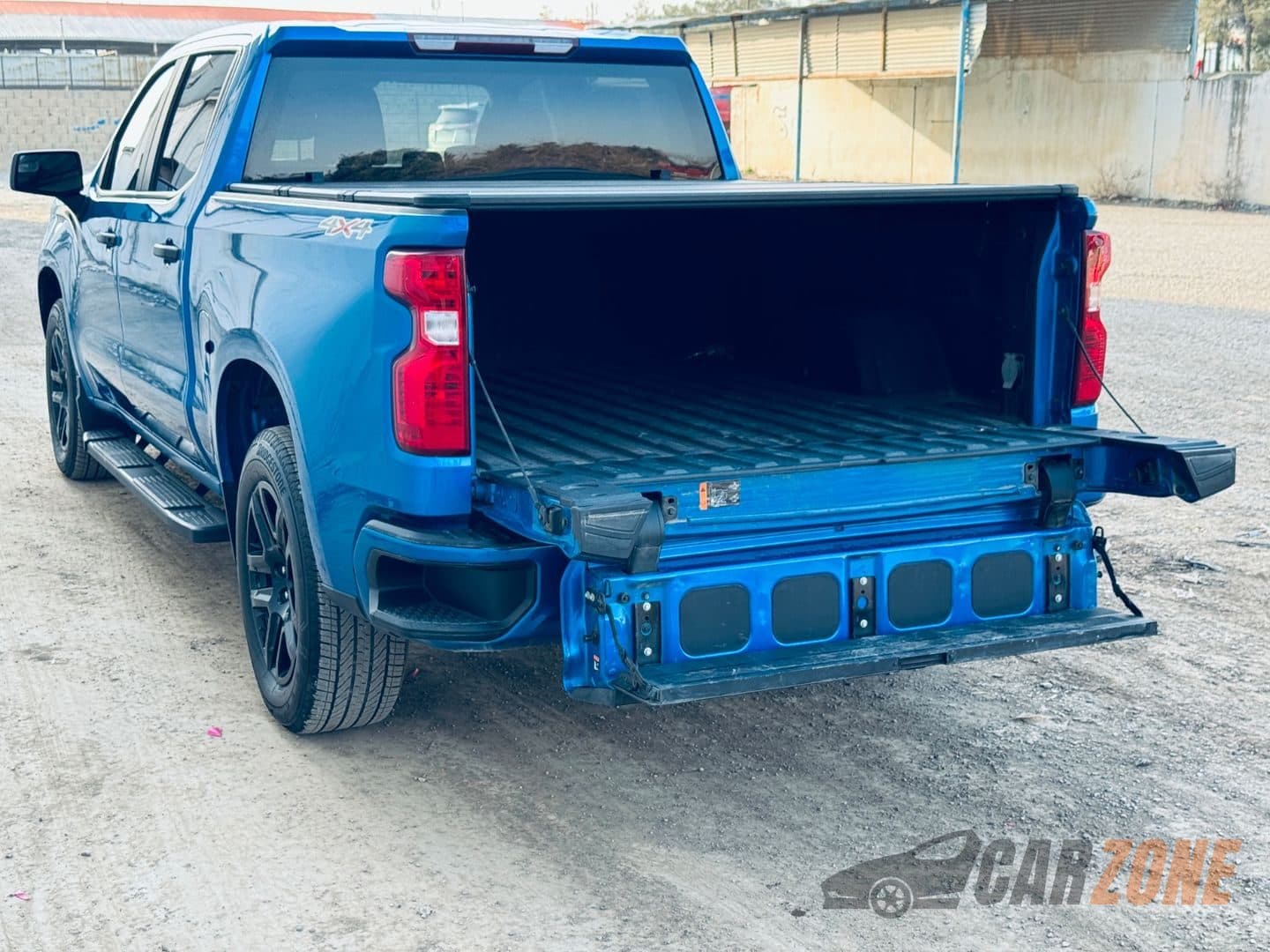 2024 شيفروليت سيلفرادو SE thumbnail 5