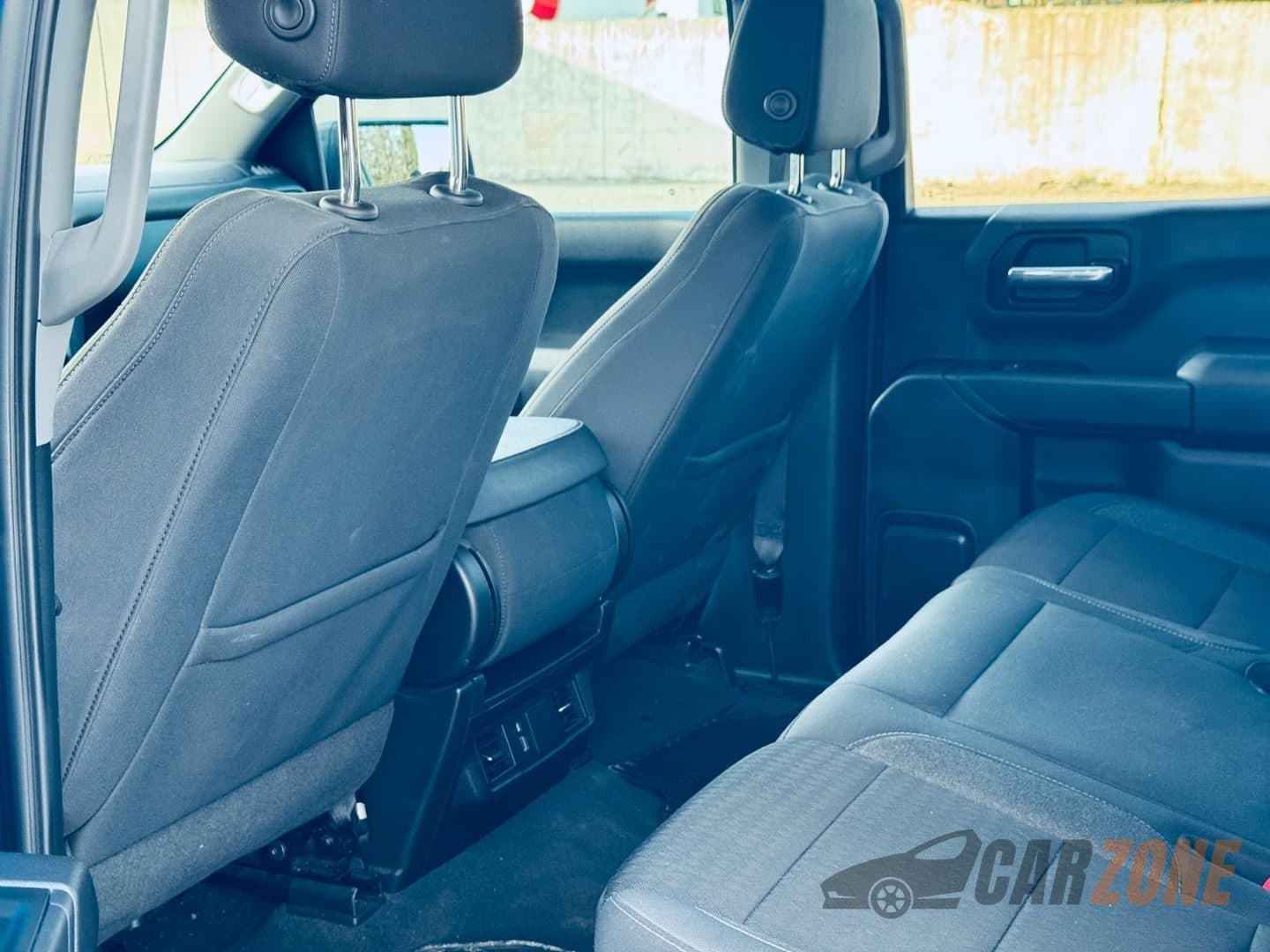 2024 شيفروليت سيلفرادو SE thumbnail 8