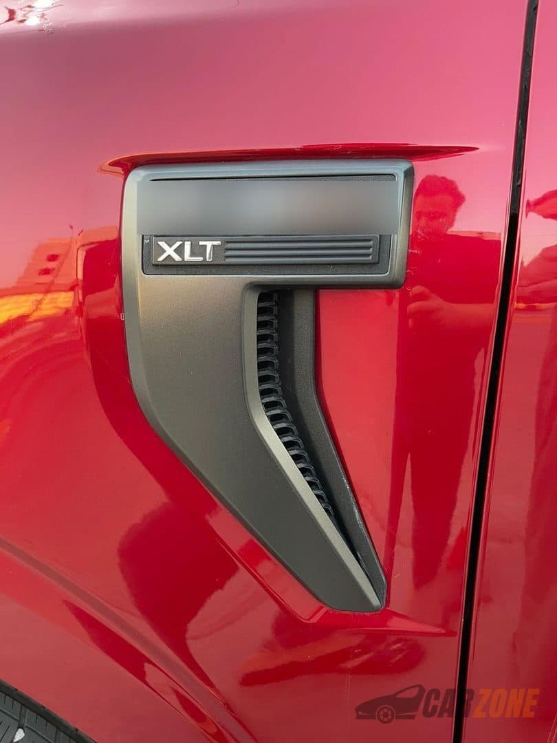 2021 فورد اف 150 thumbnail 6