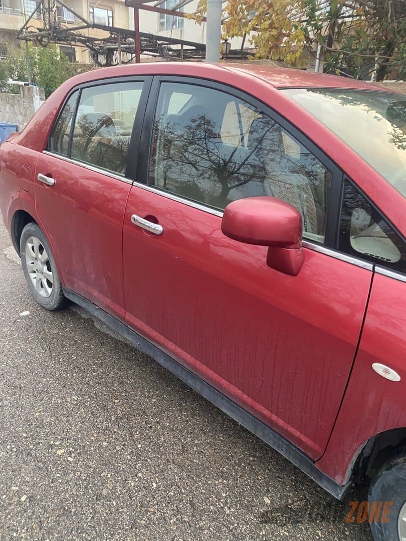 2009 نيسان تیدا thumbnail 9