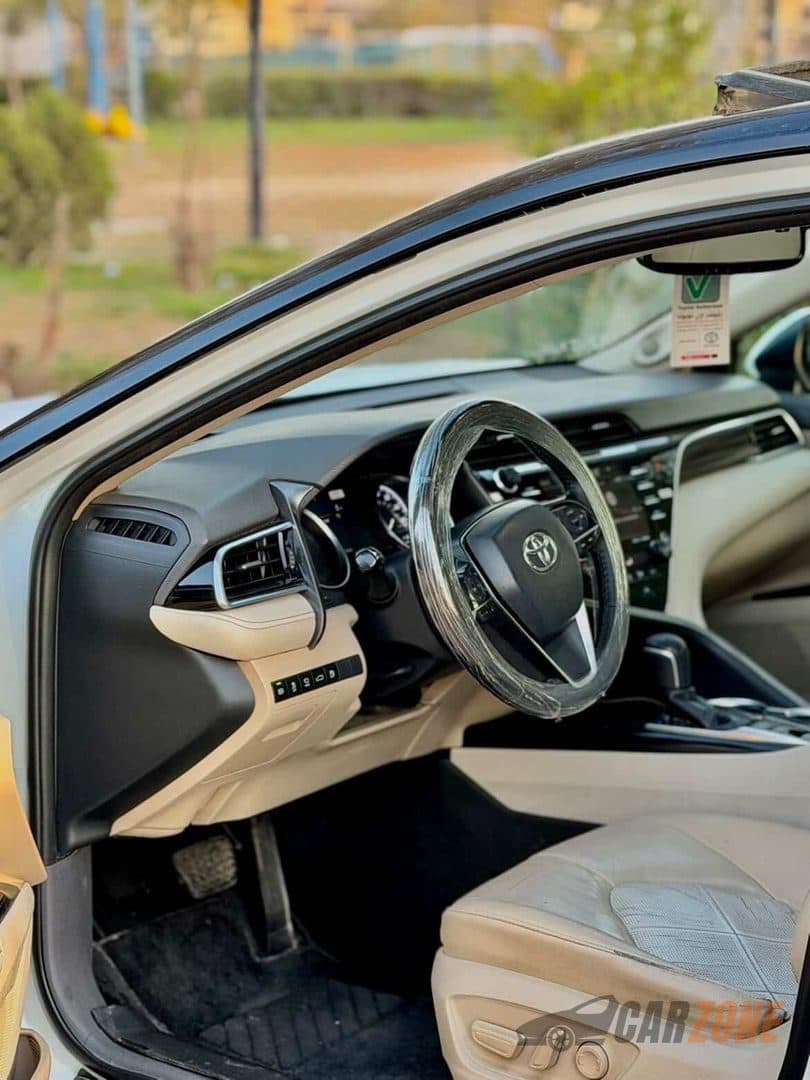 2018 تويوتا كامري إكس إل إي thumbnail 5