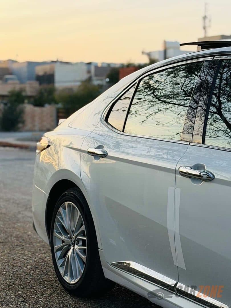 2018 تويوتا كامري إكس إل إي thumbnail 9