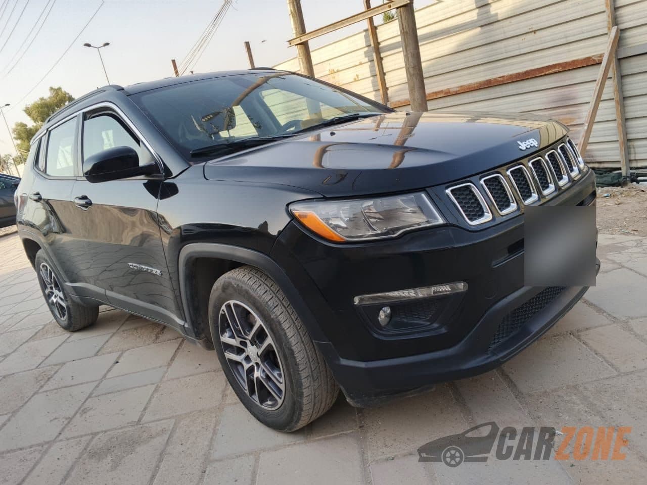 2017 Jeep Compass thumbnail 9