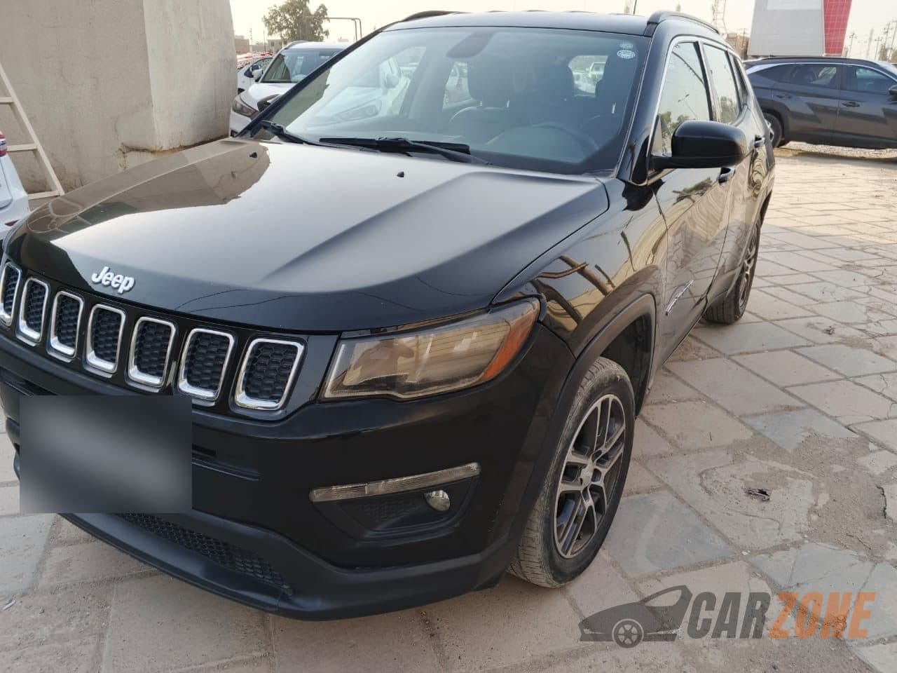 2017 Jeep Compass thumbnail 3