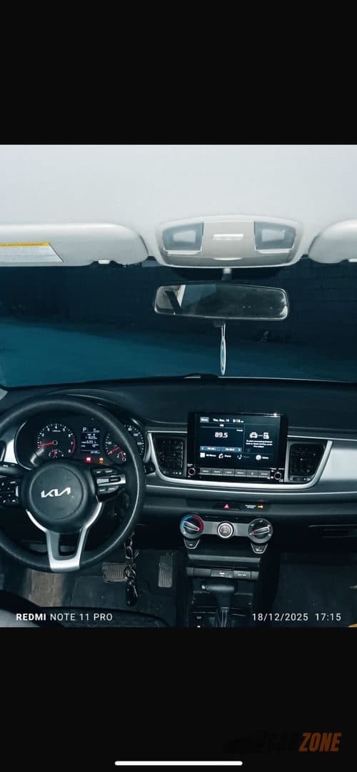 2021 كيا ريو thumbnail 4