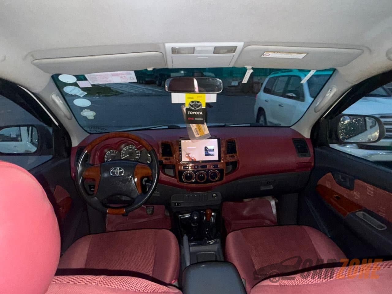 2012 تۆیۆتا هایلوکس thumbnail 6