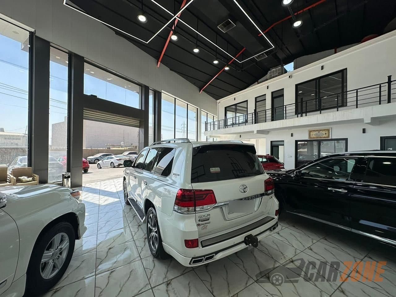 2020 Toyota Land Cruiser GXR thumbnail 5