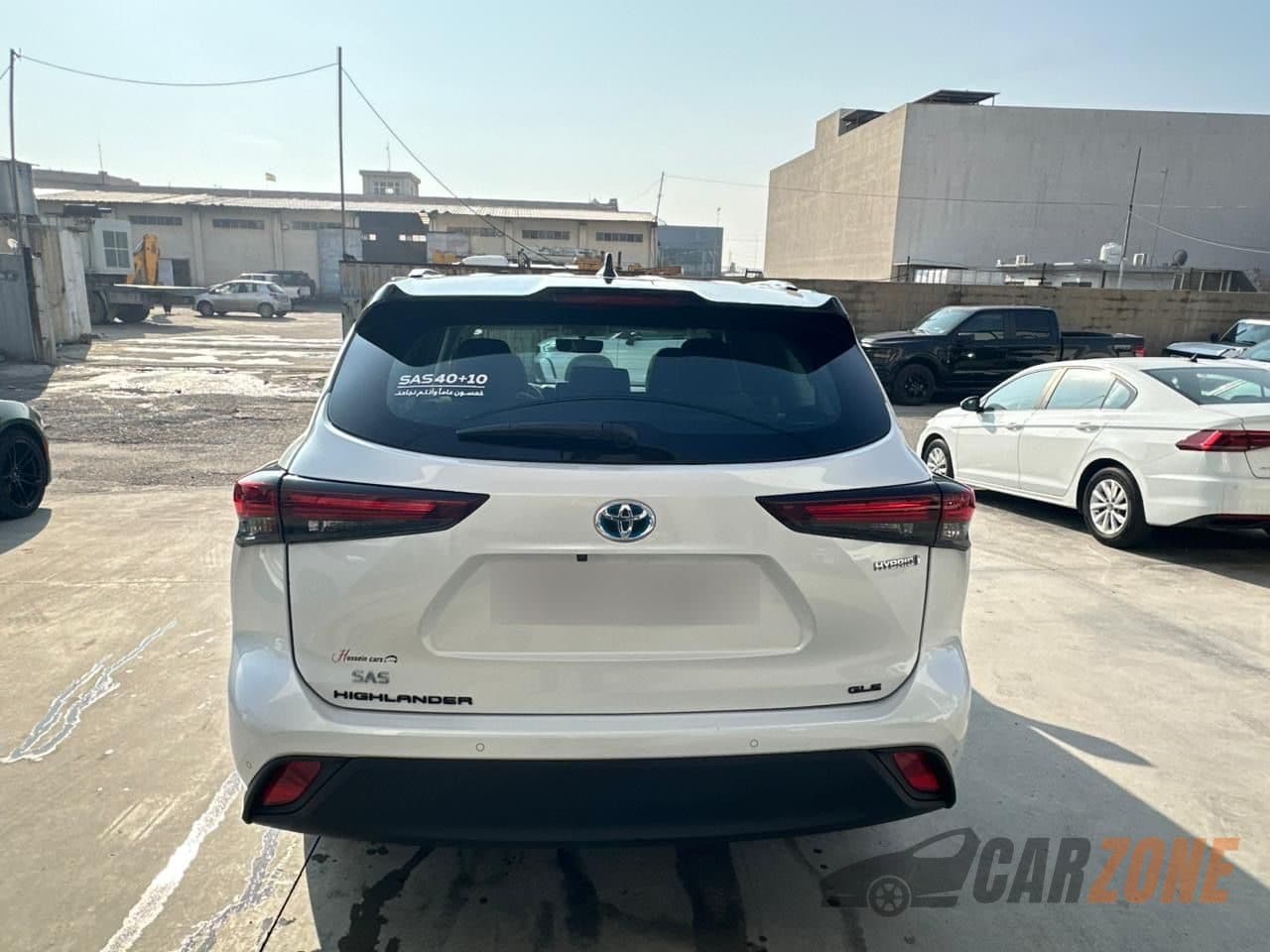 2024 Toyota Highlander thumbnail 5