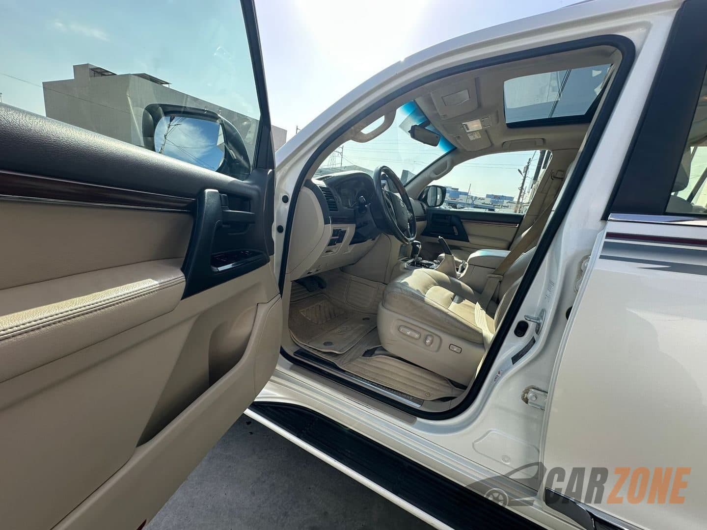 2018 تۆیۆتا لاند کروزەر GXR thumbnail 5