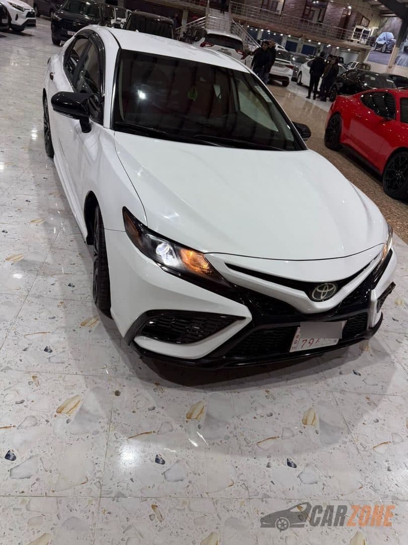 2023 تۆیۆتا کامری thumbnail 4